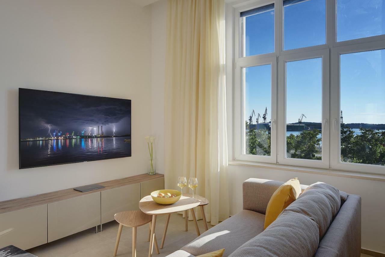 Lifestyle Apartments Пула Екстериор снимка