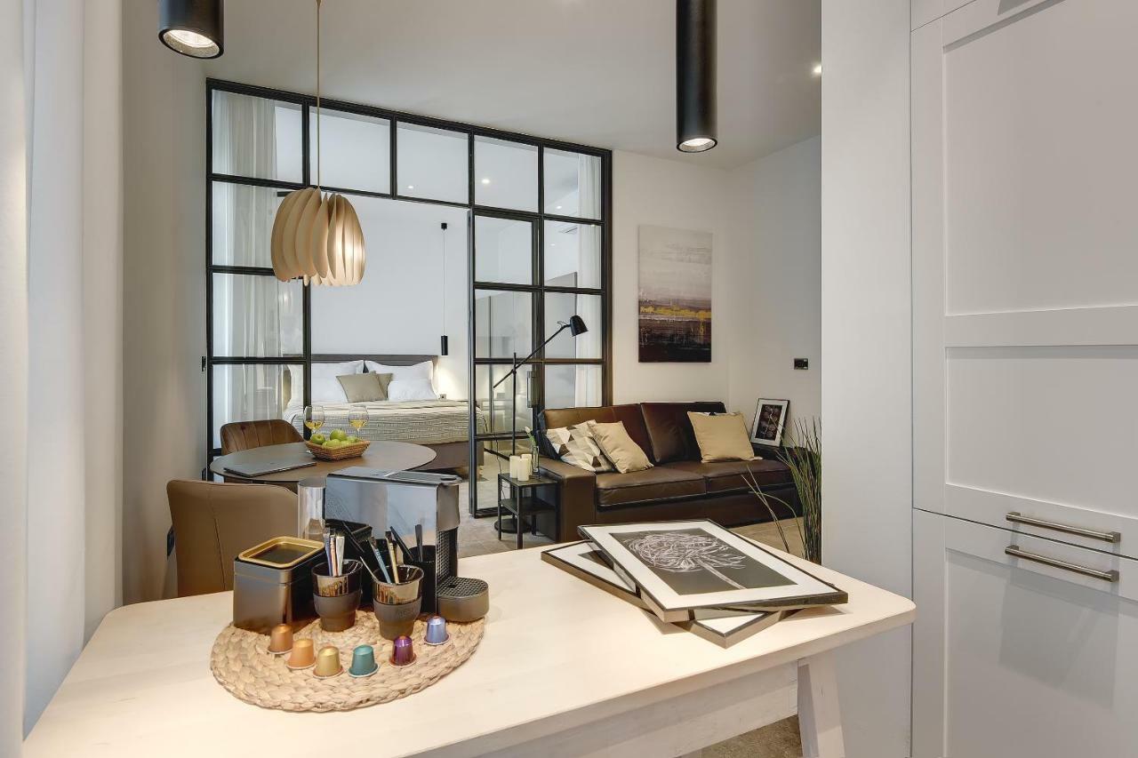 Lifestyle Apartments Пула Екстериор снимка