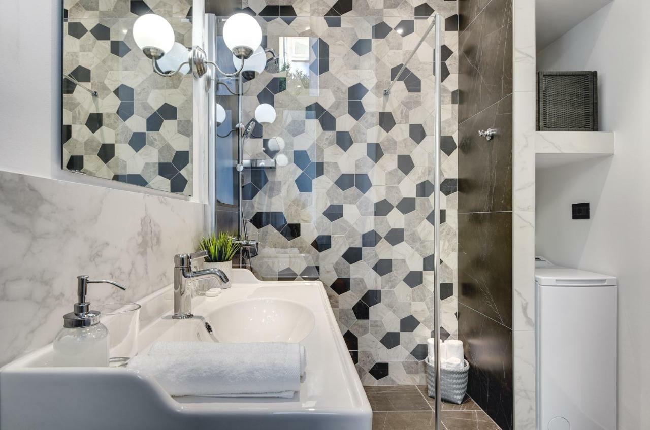 Lifestyle Apartments Пула Екстериор снимка