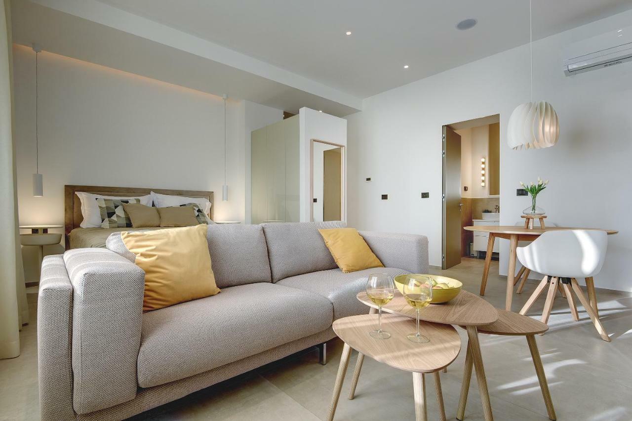 Lifestyle Apartments Пула Екстериор снимка