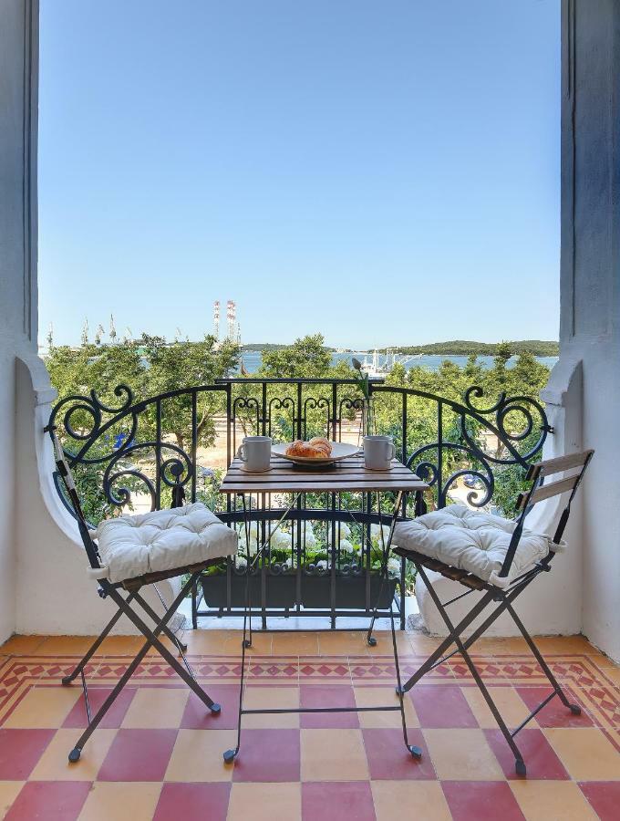 Lifestyle Apartments Пула Екстериор снимка